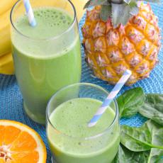 Green Pineapple Power Smoothie
